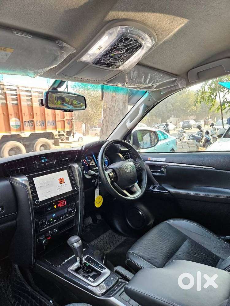 Toyota Fortuner 4x2 At 2.8 Diesel, 2025, Diesel