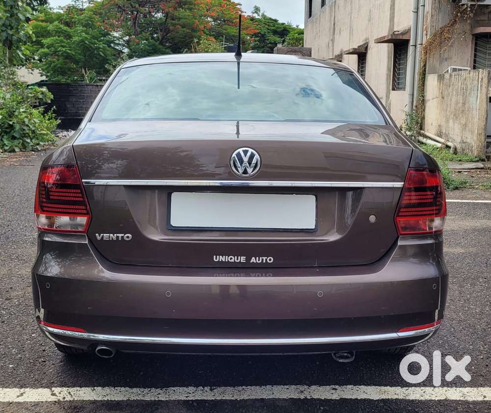 Volkswagen Vento Petrol Highline, 2015, Petrol
