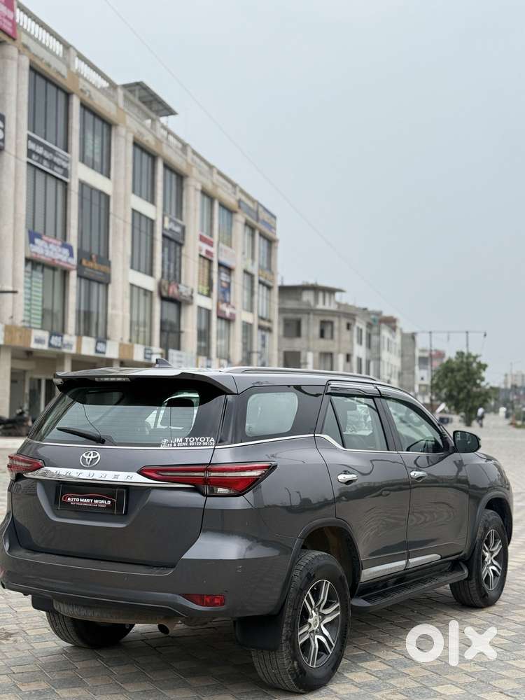 Toyota Fortuner 4x2 At 2.8 Diesel, 2022, Diesel