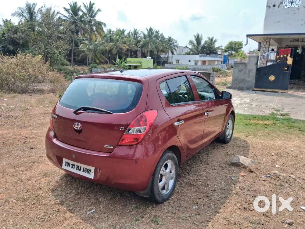 Hyundai I20 Asta Petrol Manual 2010