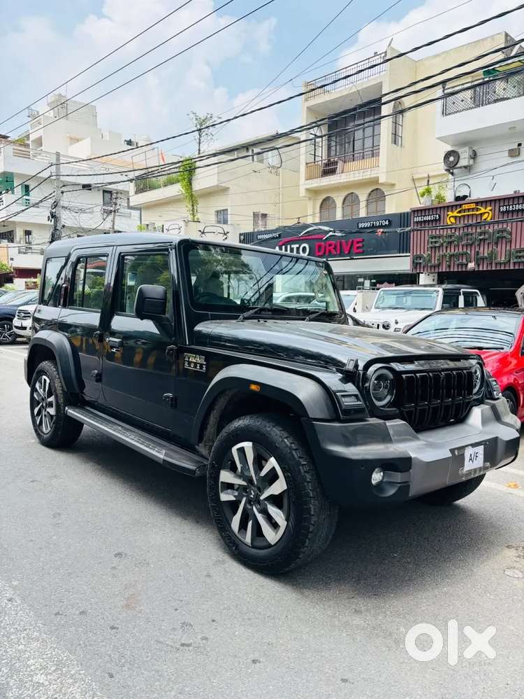 Mahindra Thar Roxx, 2024, Petrol