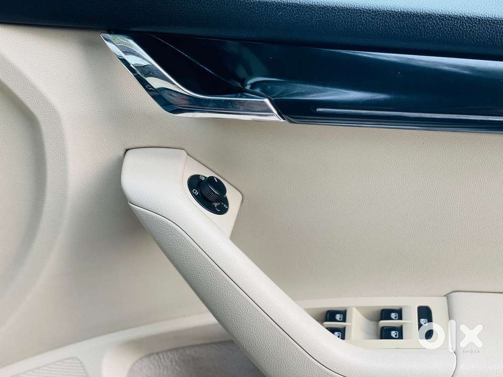 Skoda Octavia 1.8 Tsi At L K, 2019, Petrol