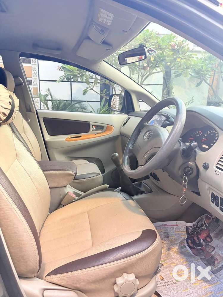 Toyota Innova 2.5 Ev Cs 7 Str Bsiv, 2011, Diesel