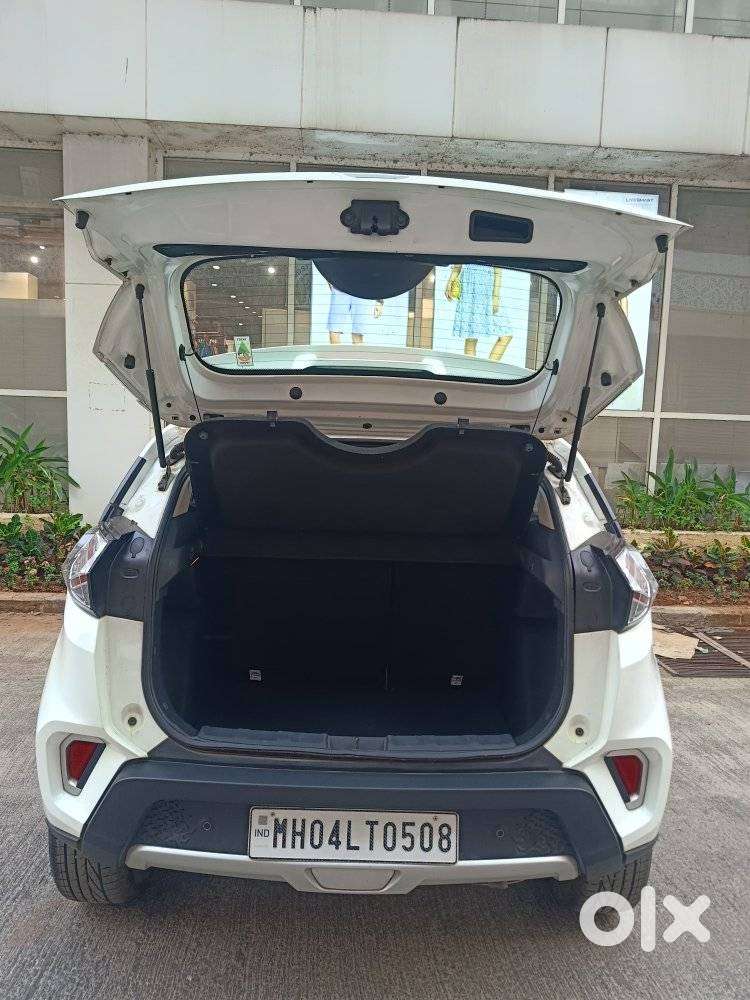 Tata Nexon 1.2 Revotron Xz Plus, 2023, Petrol