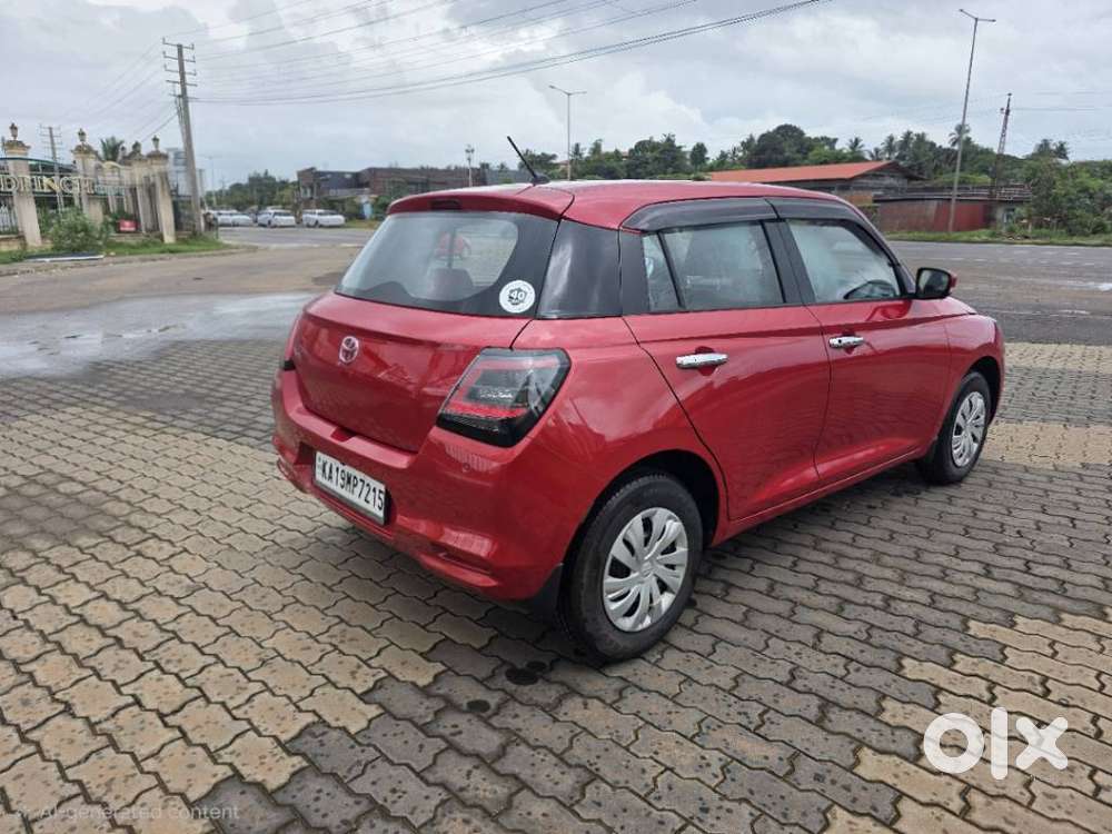 Maruti Suzuki Swift Vxi Optional, 2024, Petrol
