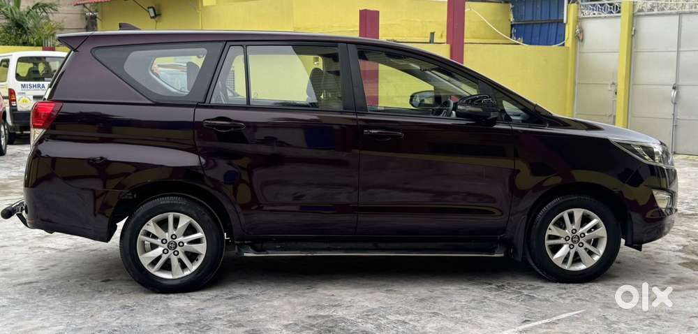Toyota Innova Crysta 2.4 G Mt 8s, 2019, Diesel
