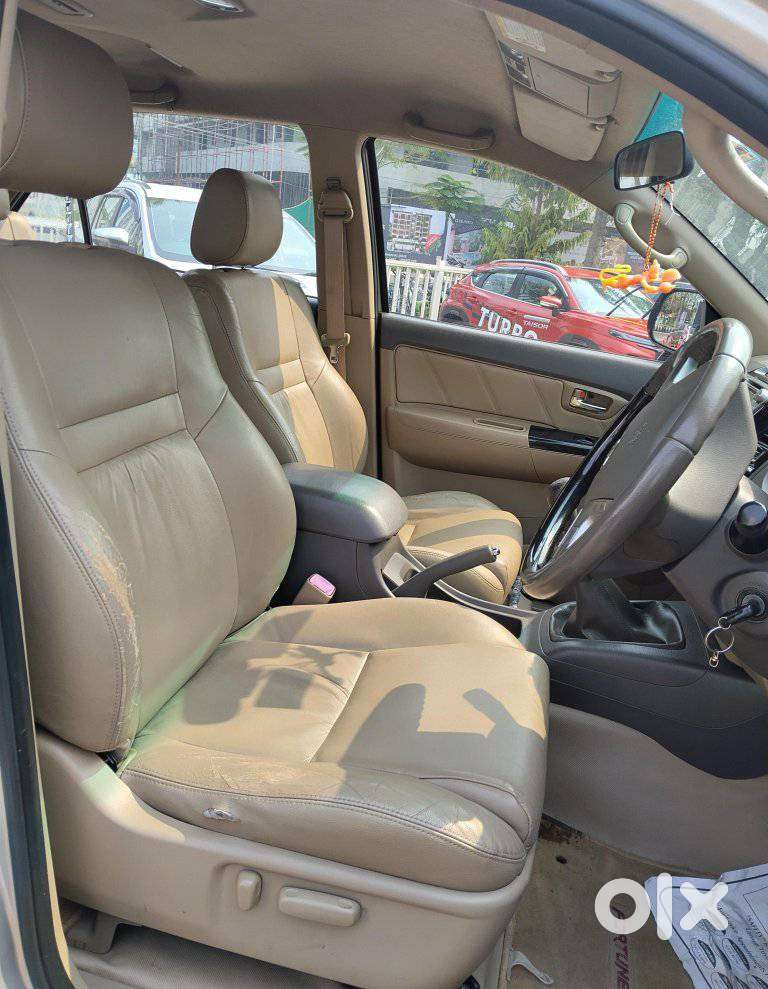 Toyota Fortuner 3.0 4x2 Mt, 2012, Diesel