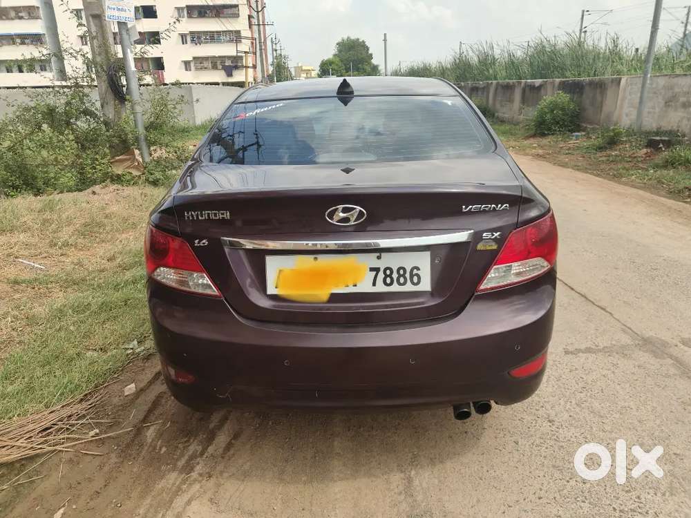 Hyundai Verna Fludic 2013 Diesel Well Maintained