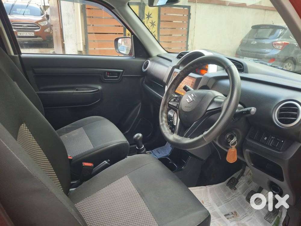 Maruti Suzuki S-presso Vxi Opt, 2022, Petrol