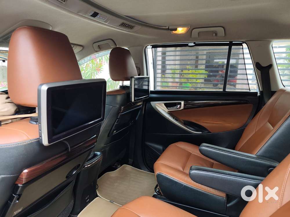 Toyota Innova Crysta 2.8 Z, 2017, Diesel
