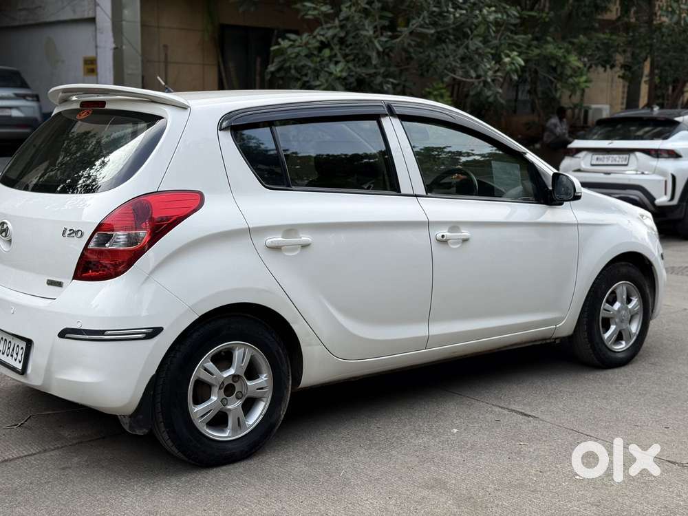 Hyundai I20 Sportz 1.2 Bs-iv, 2011, Cng & Hybrids