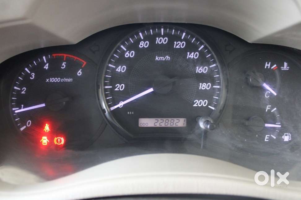 Toyota Innova 2.5 G (diesel) 7 Seater, 2012, Diesel
