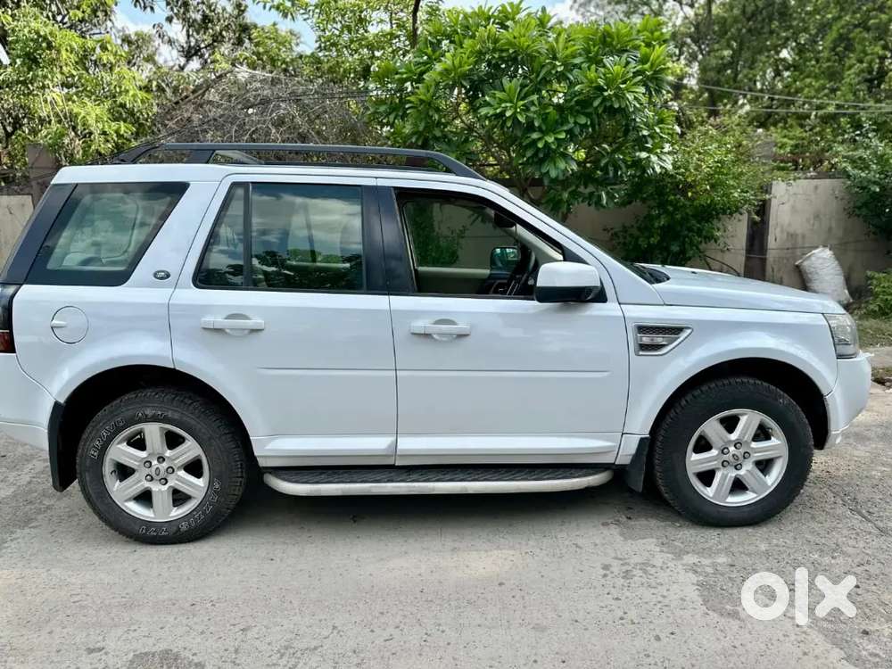 Doctor's Driven Land Rover Freelander 2 2014