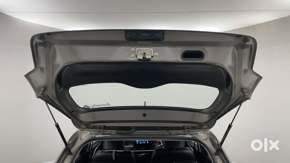 Maruti Suzuki Swift 2018 Zxi Plus, 2024, Petrol