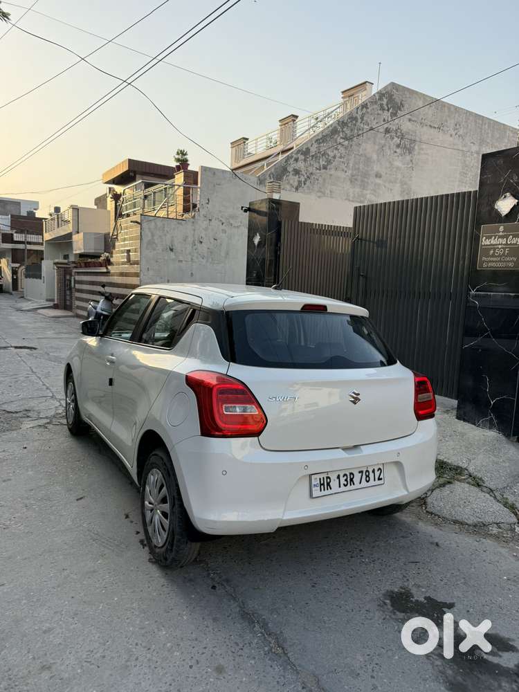 Maruti Suzuki Swift 1.2 Vxi (o), 2021, Petrol