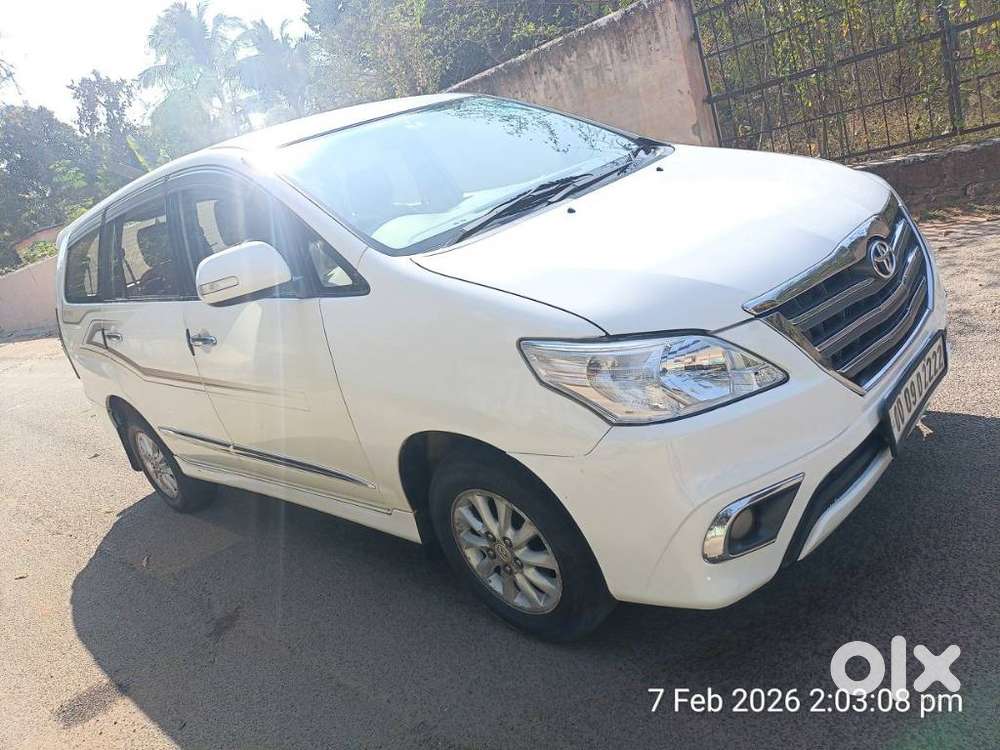 Toyota Innova 2.5 Z Diesel 7 Seater, 2014, Diesel