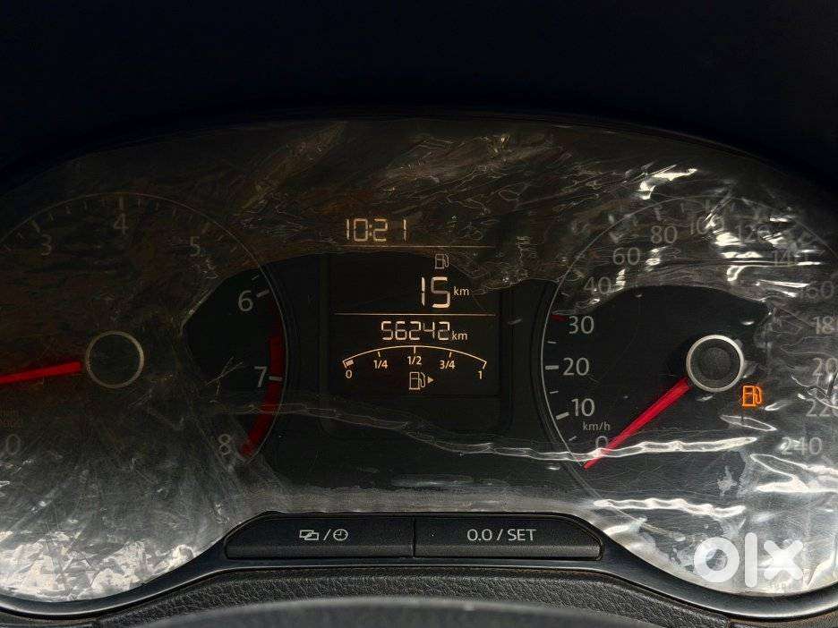 Volkswagen Polo Highline 1.6l Petrol, 2015, Petrol