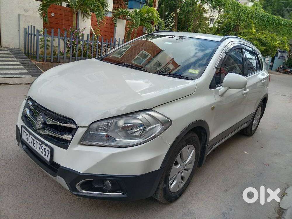 Maruti Suzuki S-cross Ddis 200 Zeta, 2015, Diesel