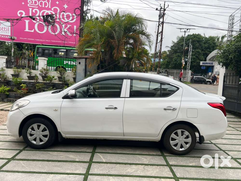 Nissan Sunny 2012 Diesel Good Condition