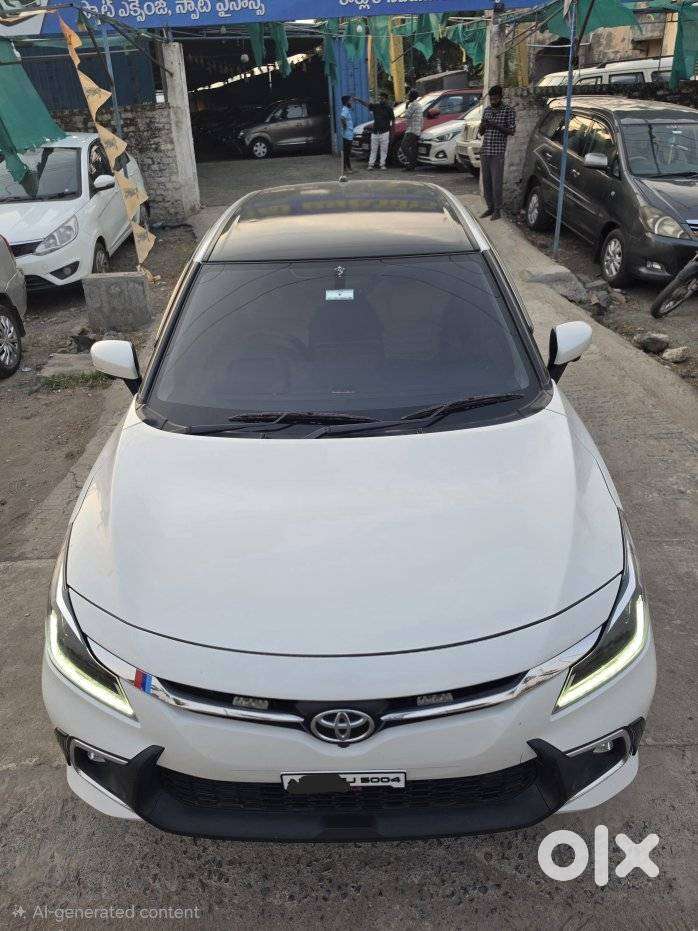 Toyota Glanza V Cvt, 2025, Petrol