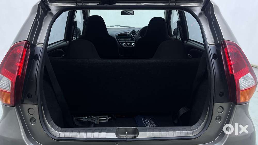 Datsun Redigo T Option, 2018, Petrol