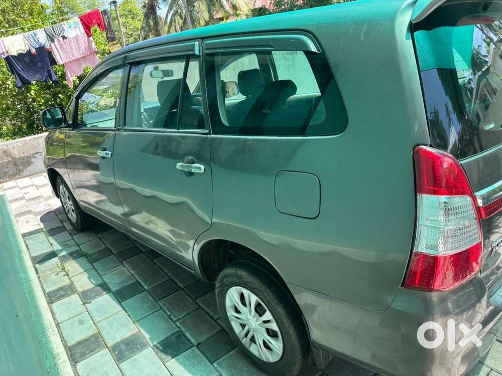 Toyota Innova Diesel Car 2010
