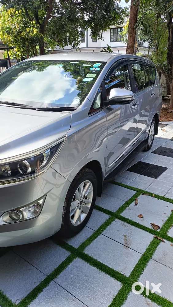Toyota Innova Crysta 2018