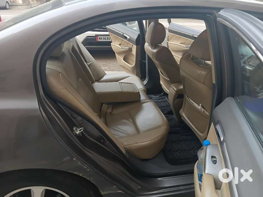 Honda Civic Petrol Automatic 2011