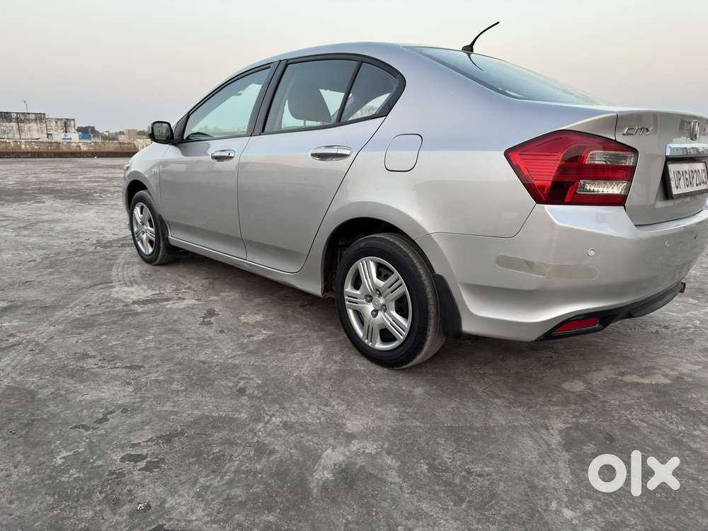 Honda City 1.5 V 4th Gen I-vtec Mt, 2013, Petrol