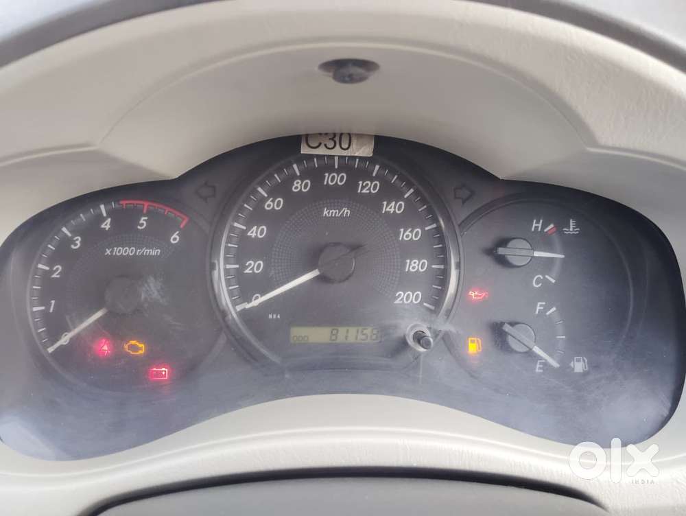 Toyota Innova 2.5 Gx 8 Str Bsiv, 2012, Diesel