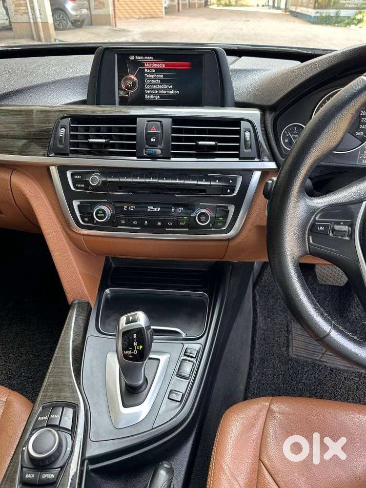 Bmw 3 Series Gt 320d Luxury Line, 2016, Diesel