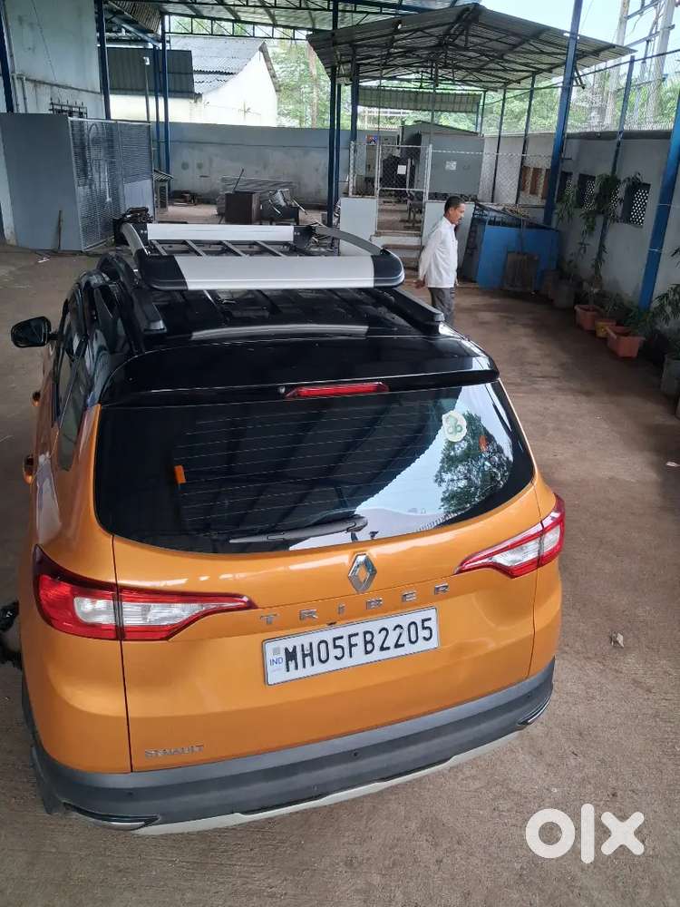 Renault Triber Petrol Amt 2022 Dual Tone