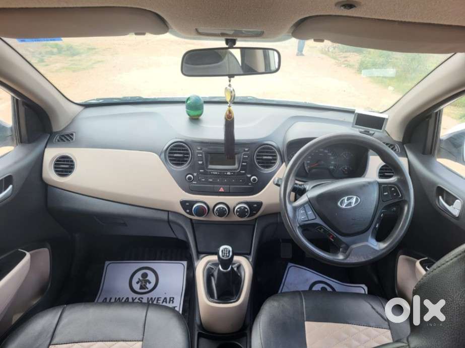Hyundai Xcent 1.2l Kappa Dual Vtvt 5-speed Manual Base, 2017, Petrol
