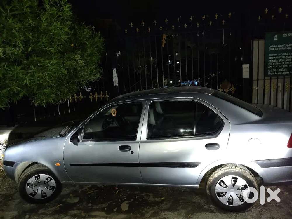 Ford Ikon 2002 Petrol Well Maintained