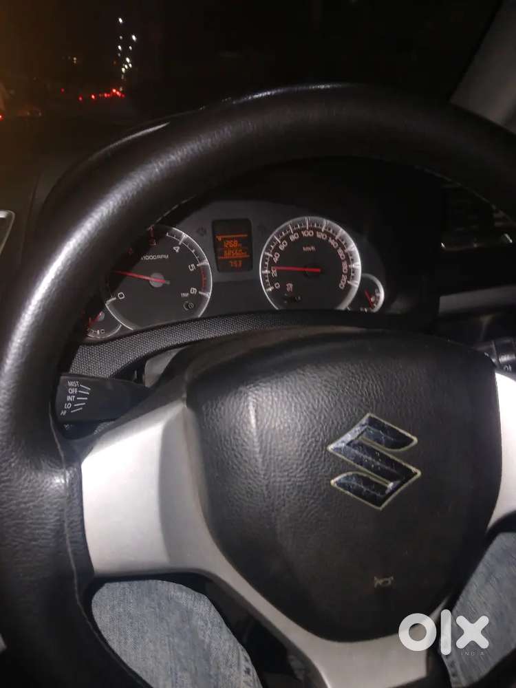 Maruti Suzuki Swift 2012