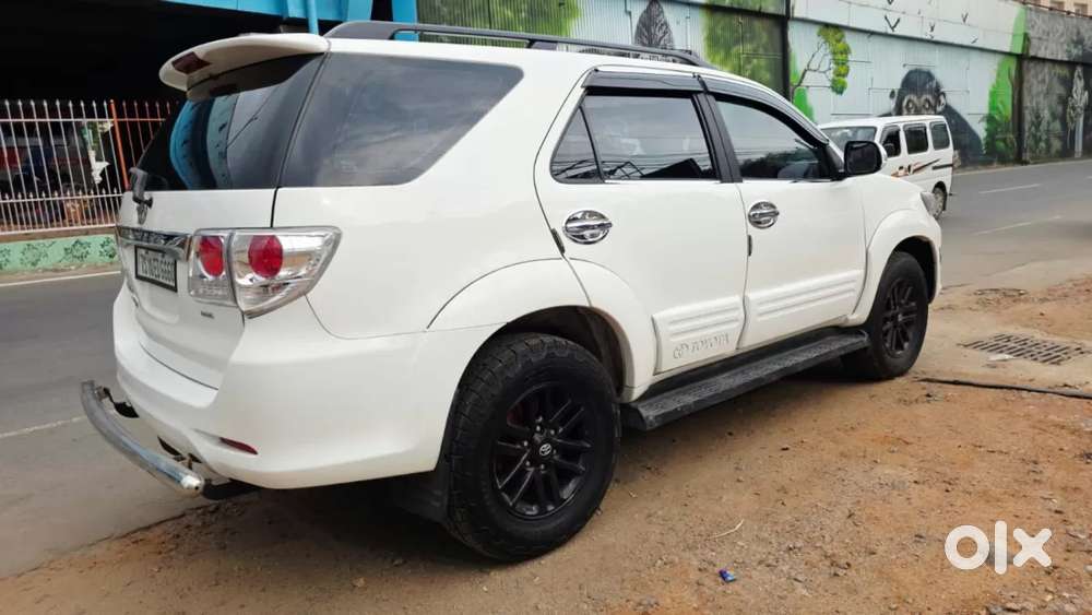 Toyota Fortuner 3.0 4x4 Manual, 2015, Diesel