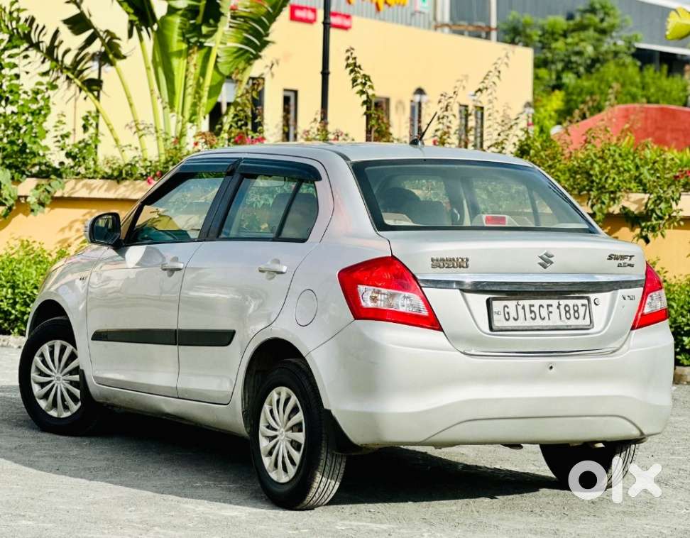 Maruti Suzuki Dzire 1.2 Vxi, 2016, Petrol