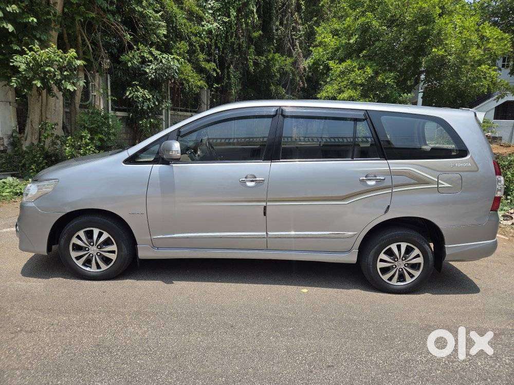 Toyota Innova 2.5 Z Diesel 7 Seater, 2015, Diesel