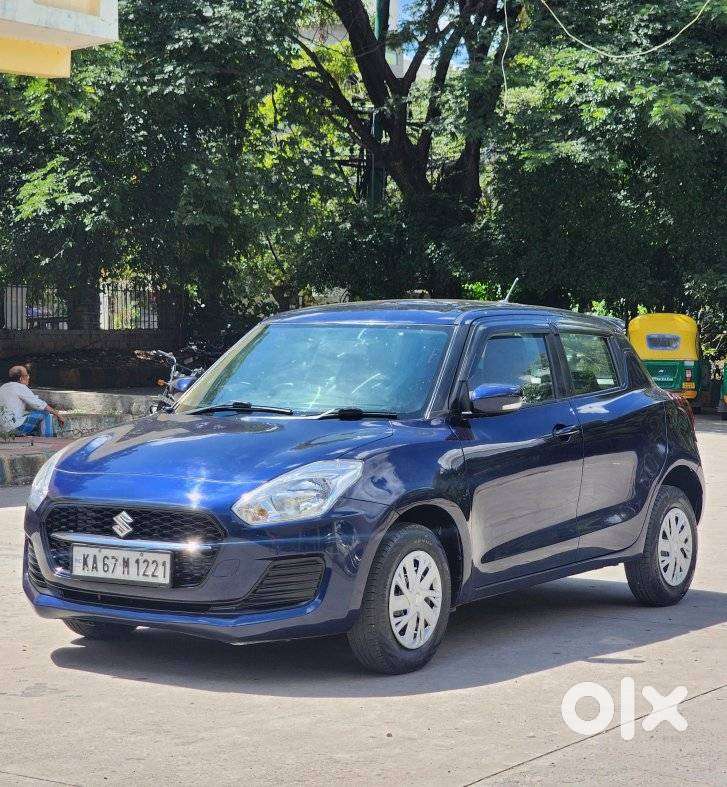 Maruti Suzuki Swift Vxi + Manual, 2022, Petrol
