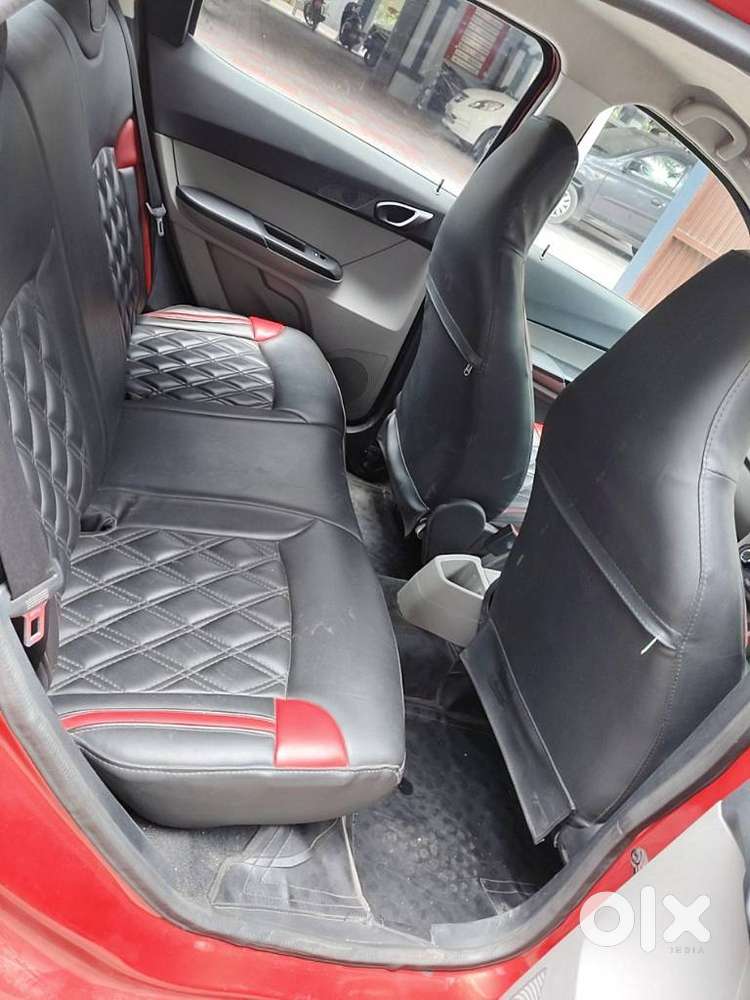 Tata Tiago 1.2 Revotron Xt, 2017, Petrol
