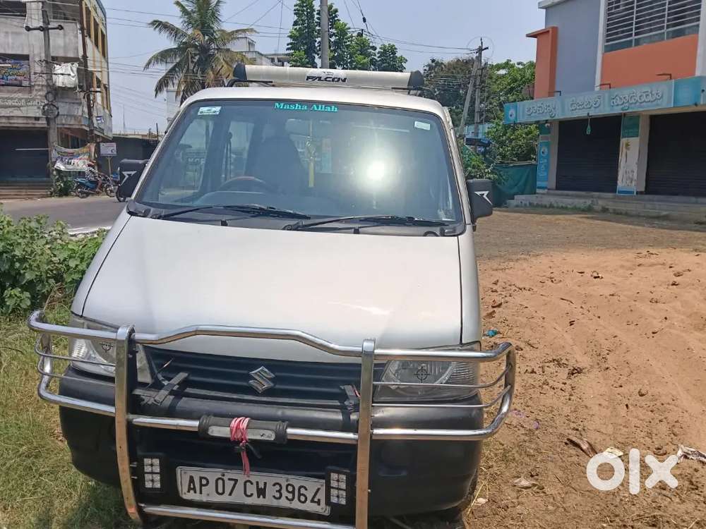 Maruti Suzuki Eeco 2016
