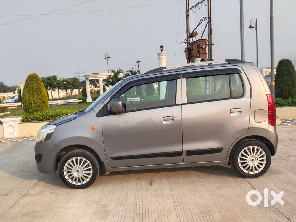 Maruti Suzuki Wagon R 1.0 Vxi Cng, 2016, Petrol