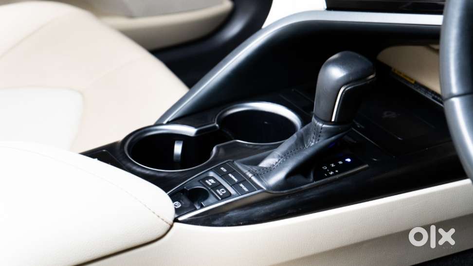 Toyota Camry 2.5 Hybrid, 2024, Petrol