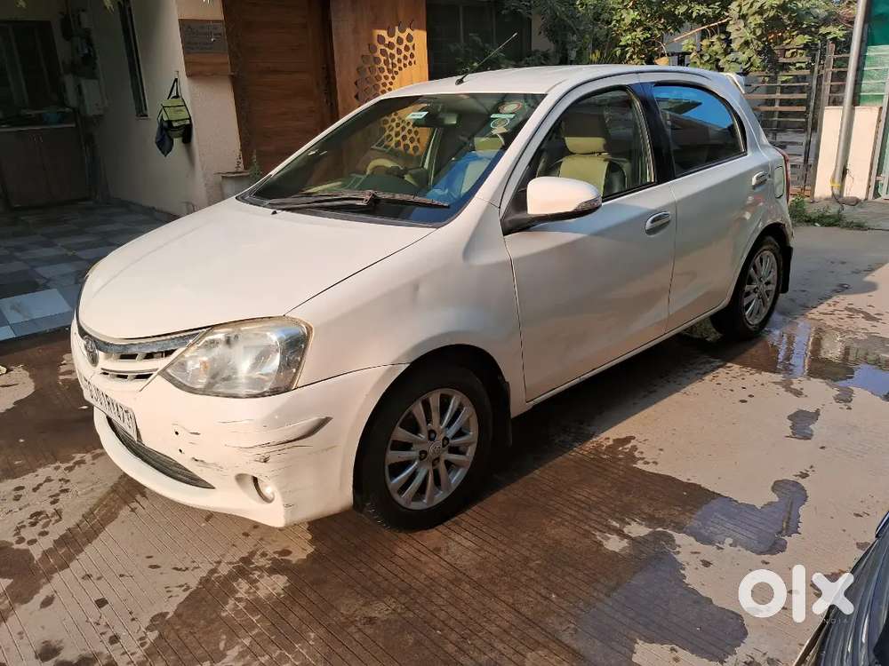 Toyota Etios Liva 2013  Petrol + Cng  98,000 Km  Shela, Ahmedabad