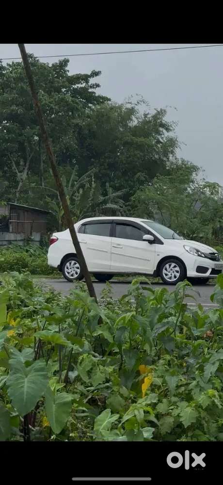 Honda Amaze 2016 Diesel Well Maintained