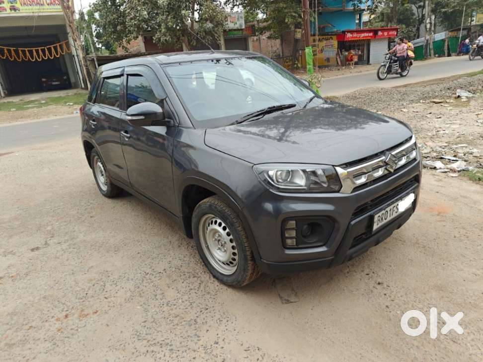 Maruti Suzuki Brezza 1.5 Lxi Smart Hybrid, 2022, Petrol