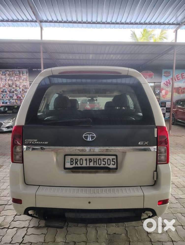 Tata Safari Storme [2015-2019] 2.2 Ex 4x2, 2017, Diesel