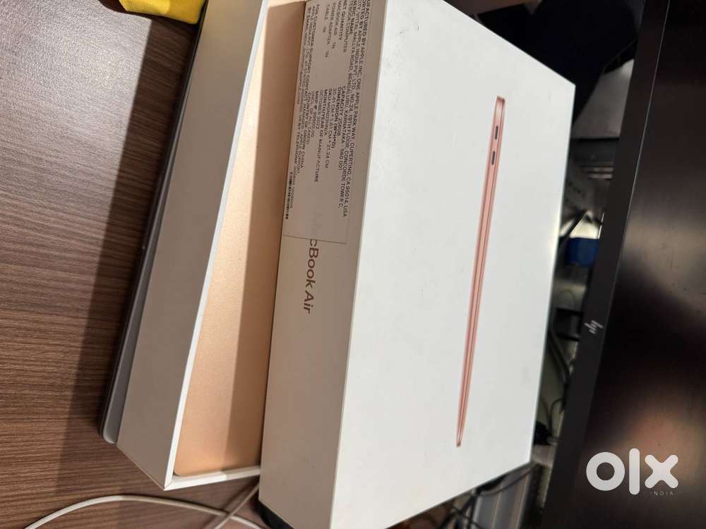 MacBook Air M1 8/256GB Gold - With Box, Charger & Bill