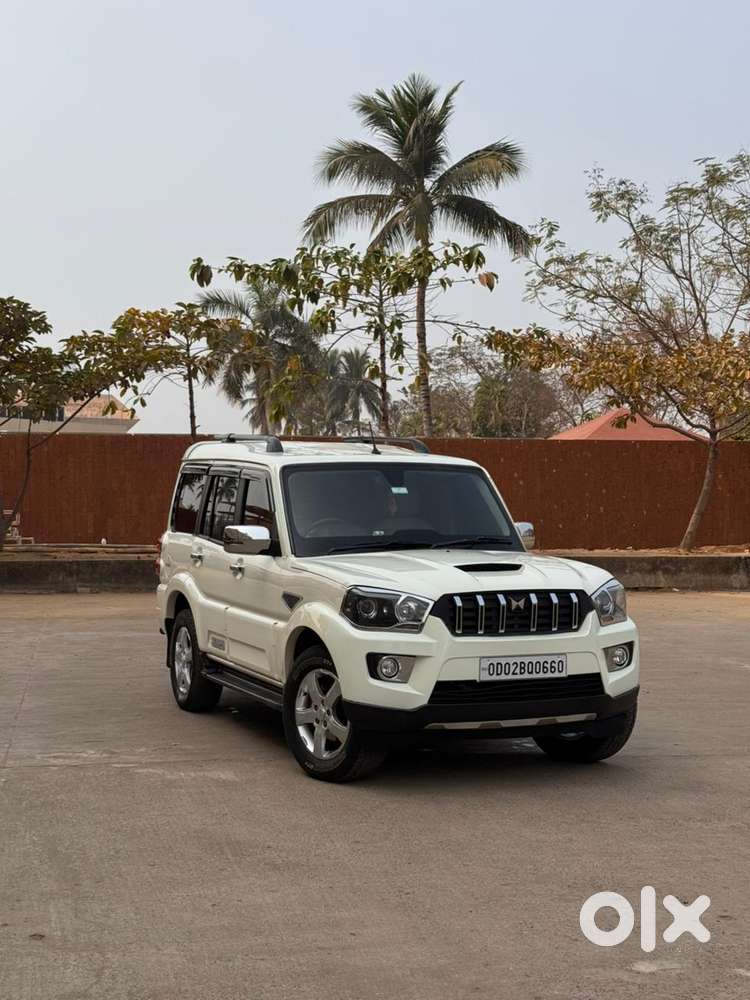 Mahindra Scorpio Classic 2.2 S 11 Mt 7 Str, 2021, Diesel