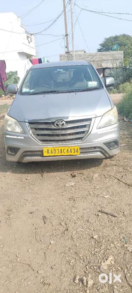 Toyota Innova 2015 Diesel Well Maintained